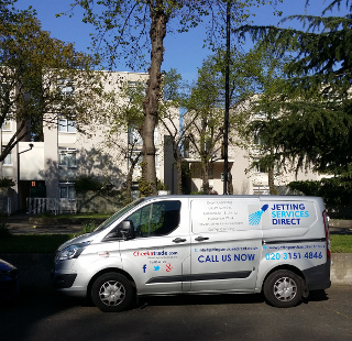 Blocked kitchen sink and drains in Cedars Road, Clapham, South West London SW4